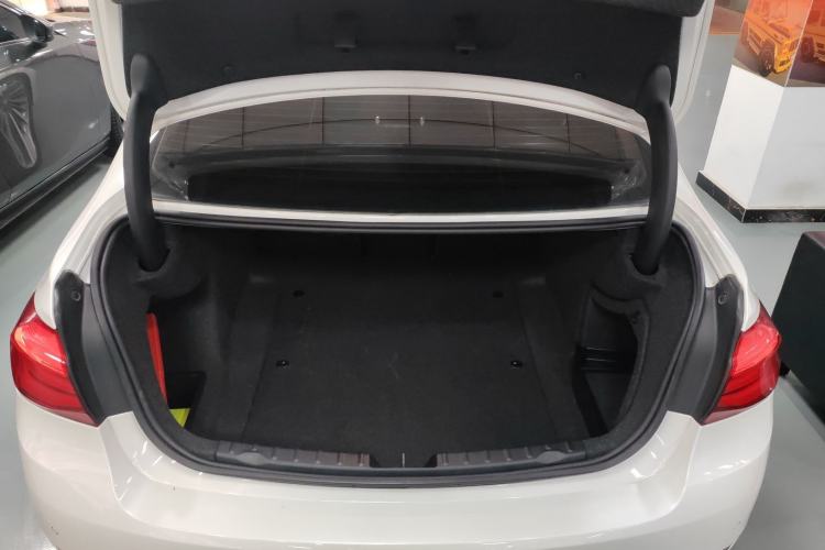 Used BMW 3 Series 2019 320Li Fashion Model
