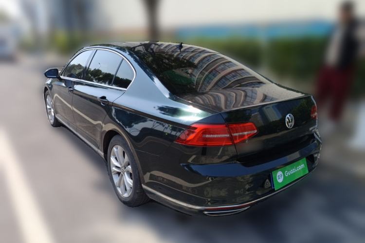 Used Volkswagen Magotan 2019 330TSI DSG Luxury Version China VI Standard
