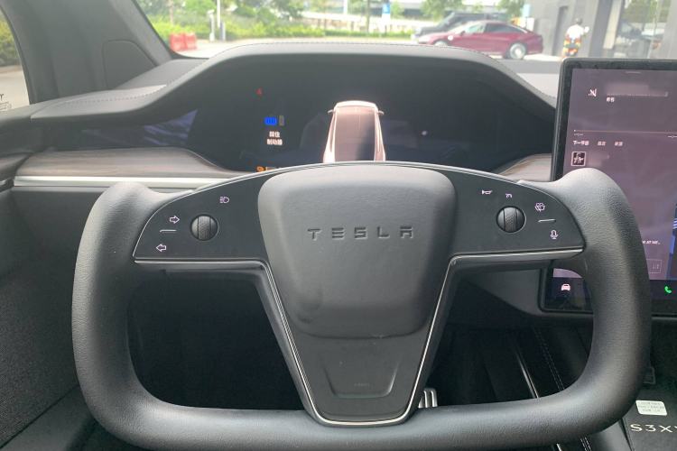 Used Tesla Model X 2023 Dual-Motor All-Wheel-Drive Version