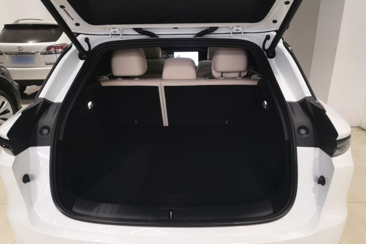 Used Li Auto Li Auto i6 2025 Model Four-Wheel-Drive Standard Type