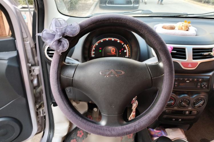 Used Chery QQ 2013 1.0L Manual Happy Edition