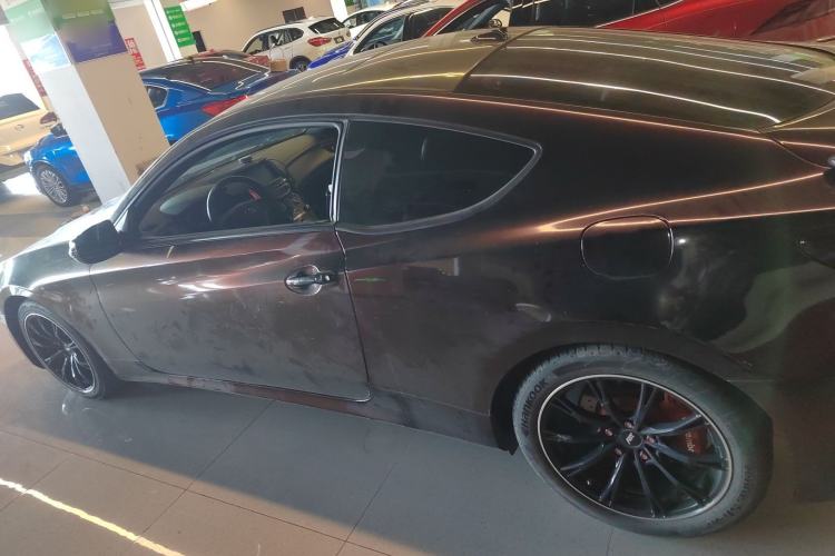 Used Hyundai Genesis Coupe 2012 2.0T Automatic Luxury Edition
