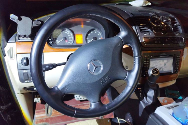 Used Mercedes-Benz Vito 