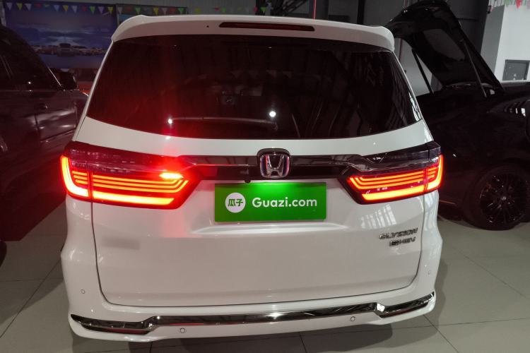 Used Honda Elysion 2022 2.0L eHEV Prestige Edition
