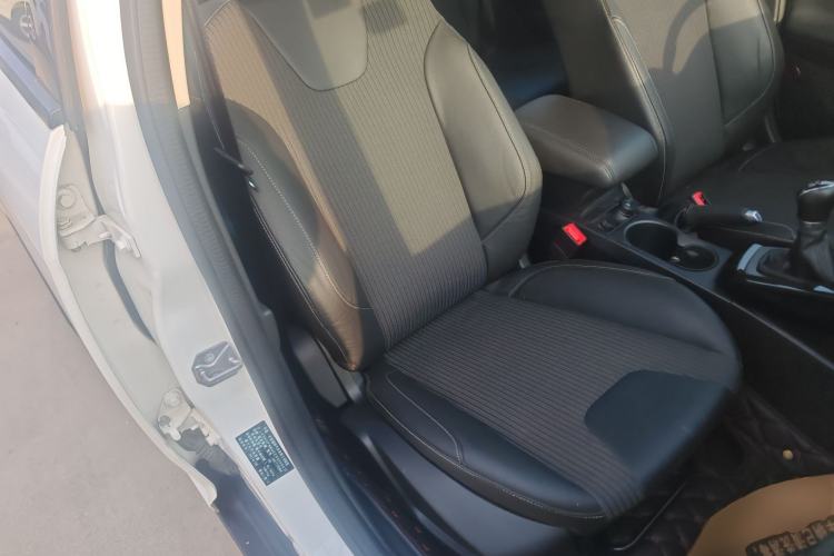 Used Ford Focus 2012 Sedan 1.6L Manual Fashion Edition