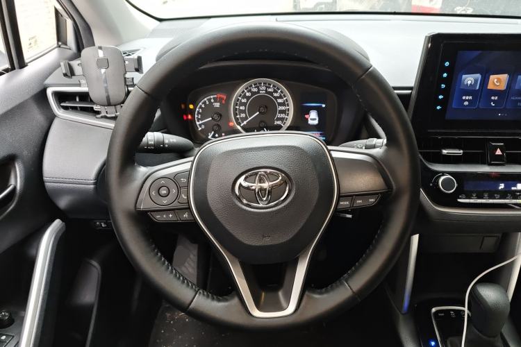 Used Toyota FRONTLANDER 2022 2.0L CVT Elite Edition
