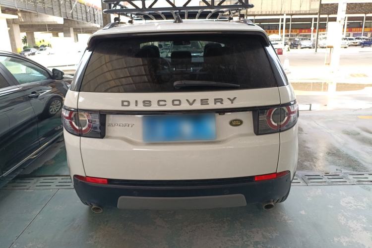 Used Land Rover Discovery Sport 2019 240 PS SE Version China VI Standard Rear