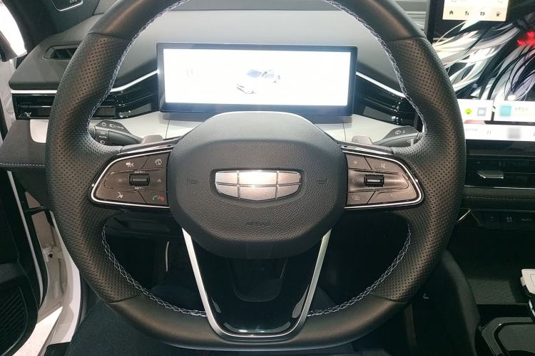 Used Geely Auto Preface 2025 Dongfang Yao 2.0TD Lanxing Edition