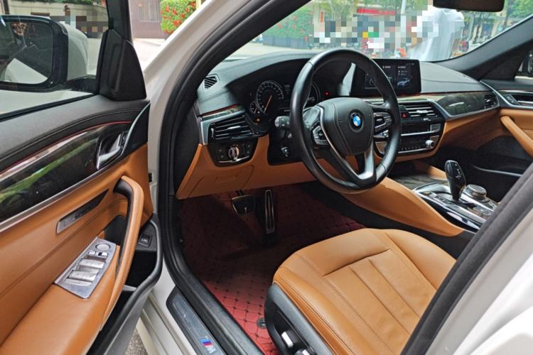 Used BMW 5 Series 2018 Restyled 530Li Leading Edition M Sport Package