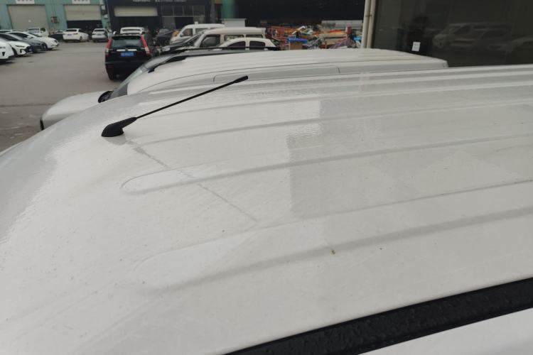 Used Wuling Yangguang 2025 Model 400km Bus Edition—Comfort Edition
