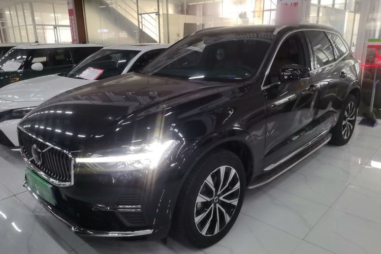 Used Volvo XC60 2023 B5 4x4 Smart Luxury Edition
