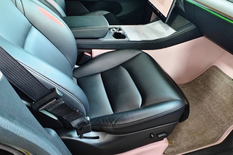 Used Tesla Model Y 2022 Rear-Wheel-Drive Version