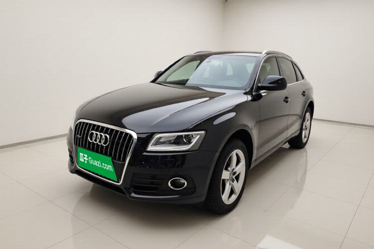 Used Audi Q5 2017 Plus 40 TFSI Technology Model