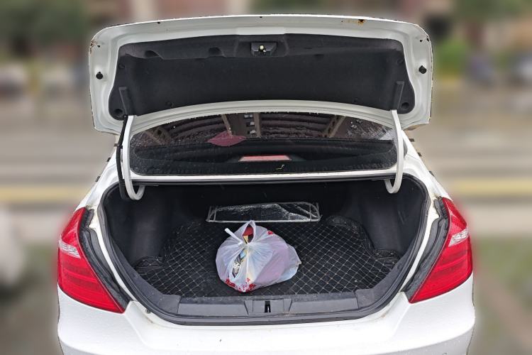 Used Geely Auto Emgrand 2017 Sedan Million Edition 1.5L Manual - Upward Version