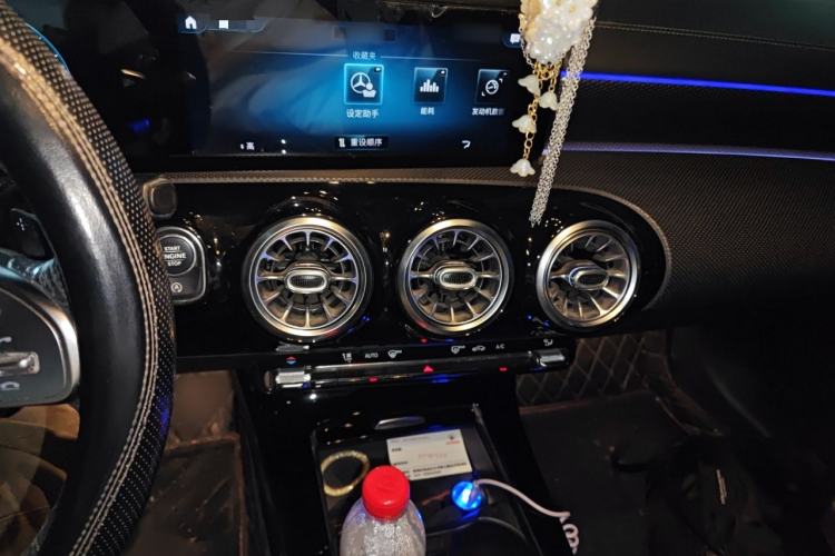 Used Mercedes-Benz A-Class 2021 A 200 L Sport Sedan Fashion Model
