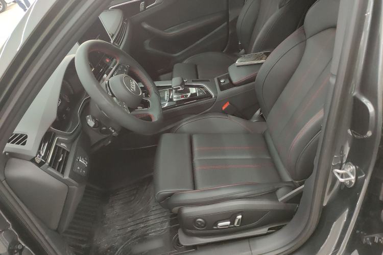 Used Audi A4L 2025 2 Million Units Enjoyment Version 40 TFSI Luxury Dynamic Edition