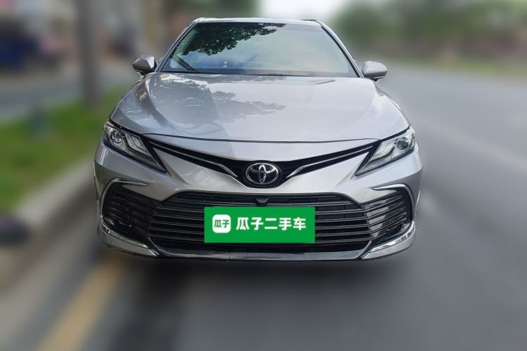 Used Toyota Camry 2021 2.0G Luxury Edition
