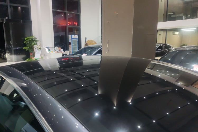 Used Tesla Model 3 2019 Long-Range All-Wheel-Drive Version
