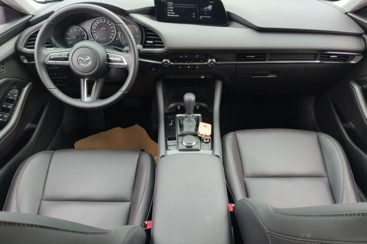 Used Mazda 3 Axela 2023 2.0L Automatic ZhiZhen Edition Center Console