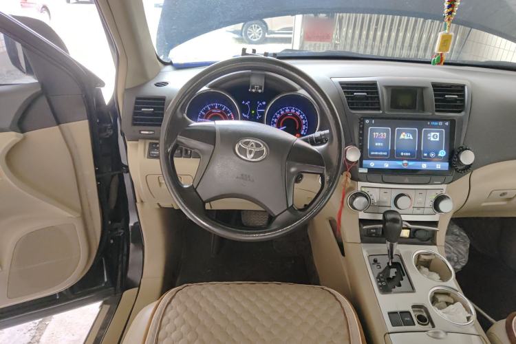 Used Toyota Highlander 2012 2.7L 2WD 5-Seater Elite Edition
