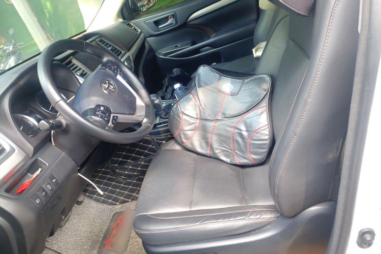 Used Toyota Highlander 2018 2.0T Four-Wheel Drive Prestige Version 7 Seats China VI Standard
