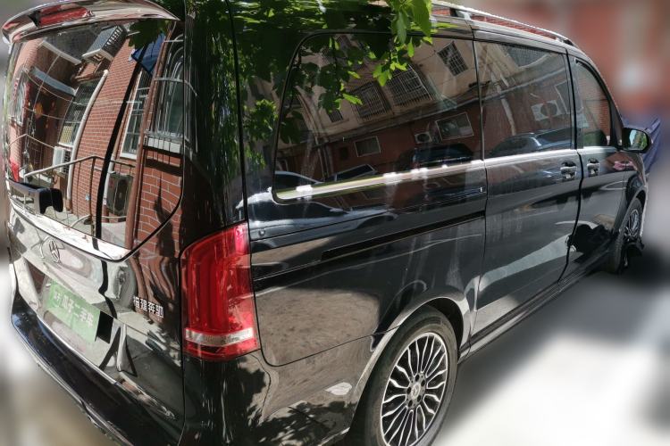 Used Mercedes-Benz V-Class 2018 V 260 Prestige Edition China VI Rear Right 45 Deg