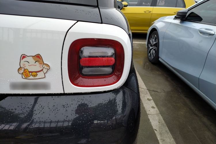 Used ORA Black Cat 2019 301km Standard Edition Right Rear Taillight