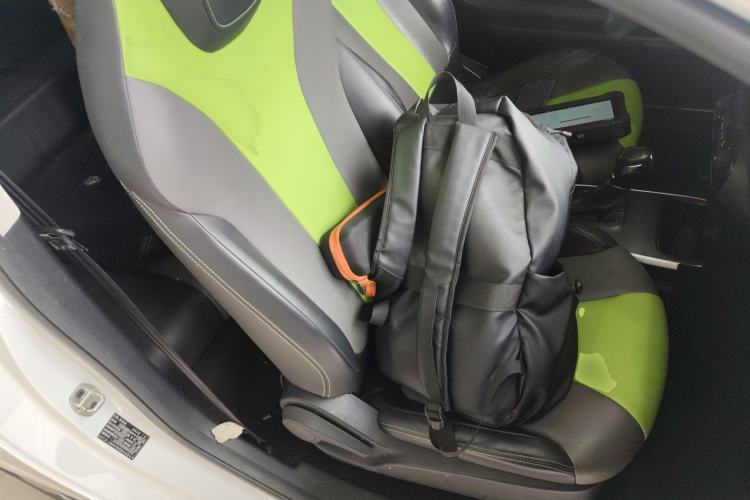 Used Roewe Clever 2021 302 km New Four-Seater Super-Efficient Version