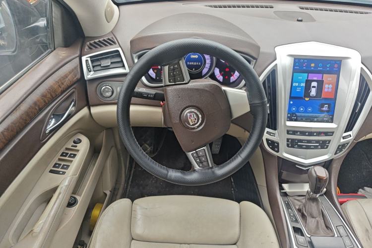 Used Cadillac SRX 2011 3.0L Luxury Model Steering Wheel