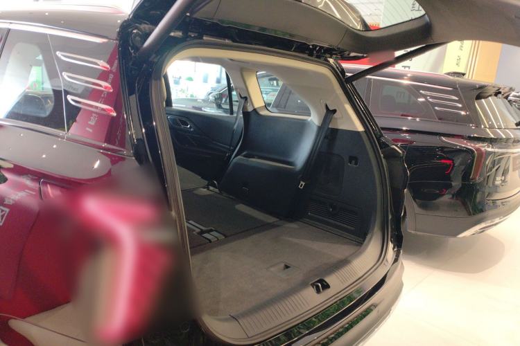 Used Hongqi HS7 PHEV 2024 2.0T PHEV Four-Wheel Drive Flagship Edition 6 Seats