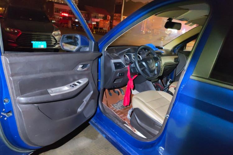 Used Wuling Hongguang 2018 1.5L S Comfort Model L2B
