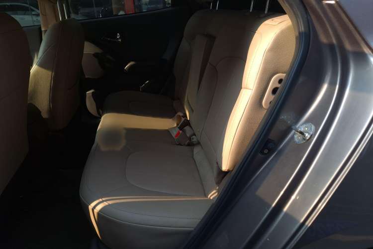 Used Hyundai ix35 2015 2.0L Automatic 2WD Smart Type China IV