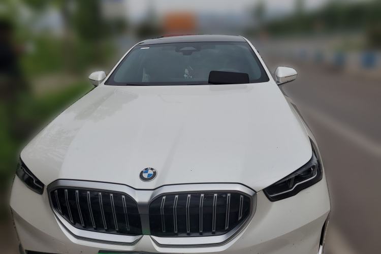 Used BMW 5 Series 2024 525Li Luxury Package
