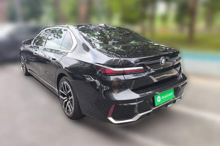 Used BMW 7 Series 2023 735Li M Sport Package