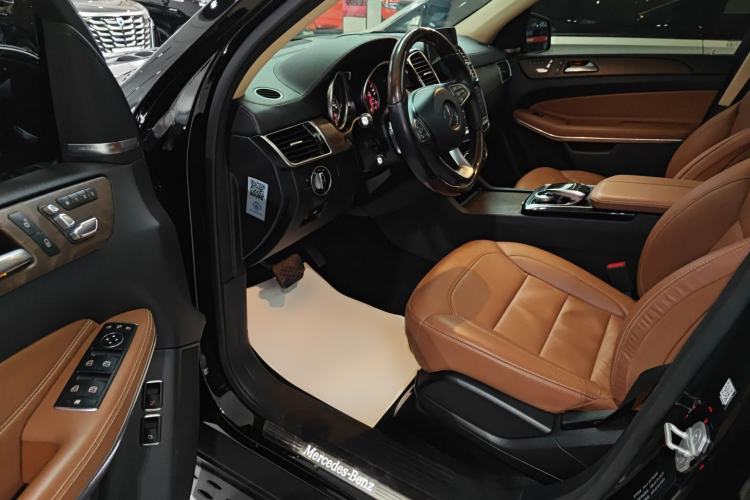 Used Mercedes-Benz GLS 2016 GLS 500 4MATIC
