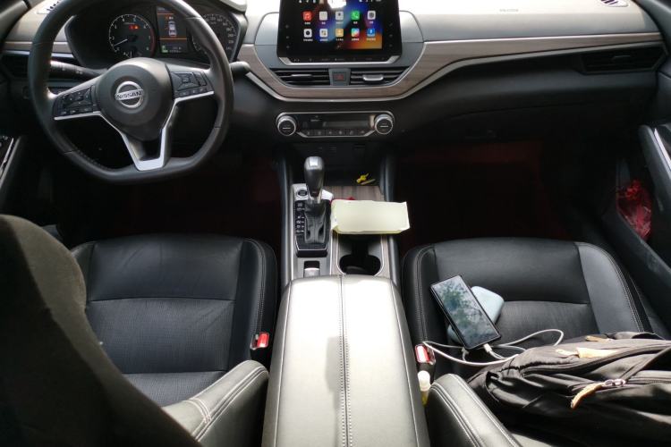 Used Nissan Teana 2021 2.0L XL Comfort Edition Center Console