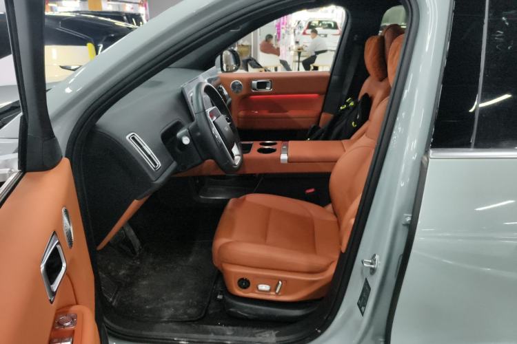 Used Li Auto L6 2025 Pro Smart Refresh Edition
