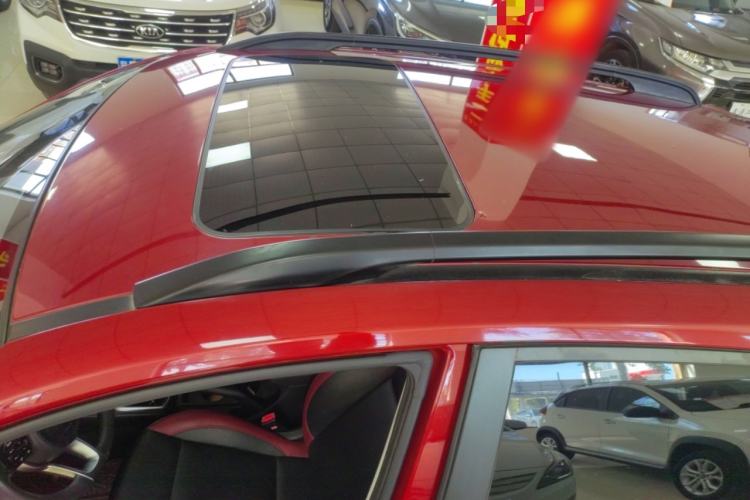 Used Kia KX Cross 2017 1.4L AT GLS
