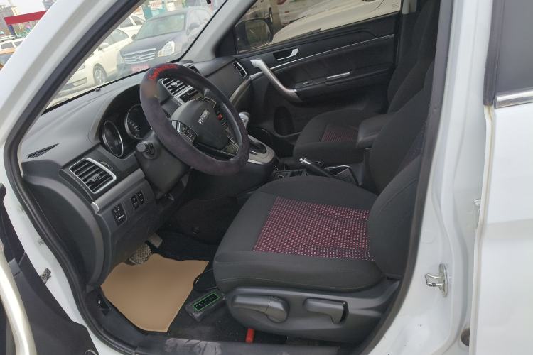 Used Haval M6 2018 Revised Version 1.5T DCT Two-Wheel Drive Urban Style
