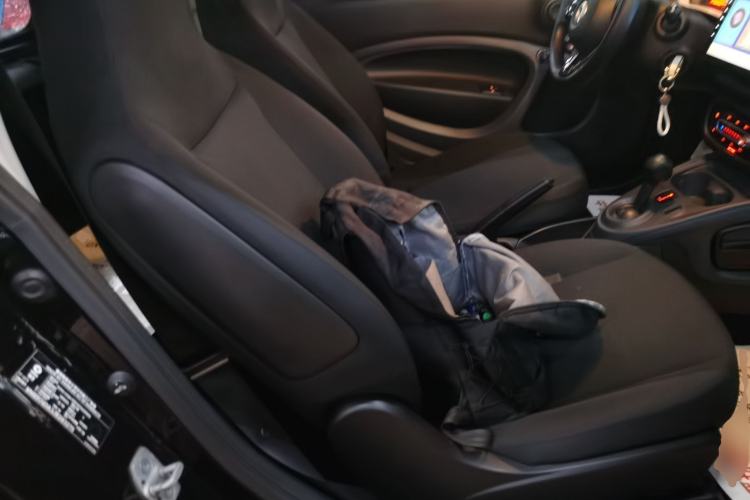 Used smart fortwo 2018 1.0L 52kW Hardtop Dynamic Version China V