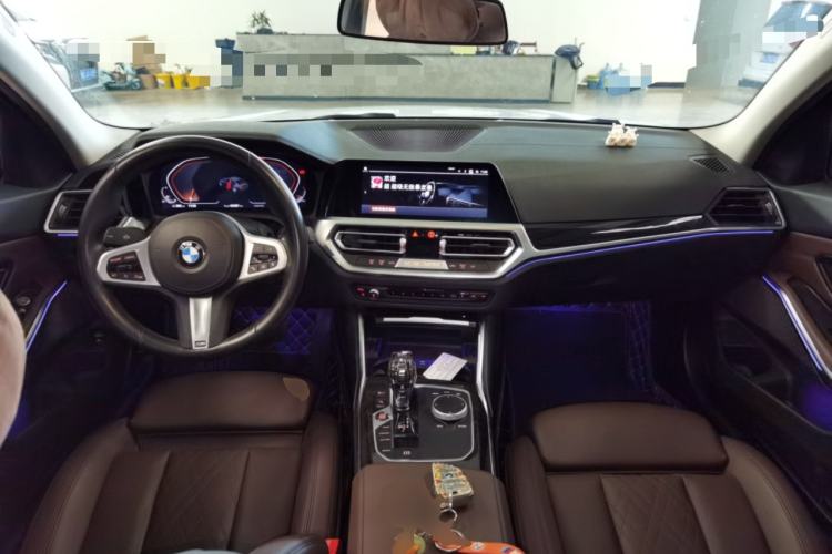 Used BMW 3 Series 2022 Updated 325Li M Sport Package Center Console