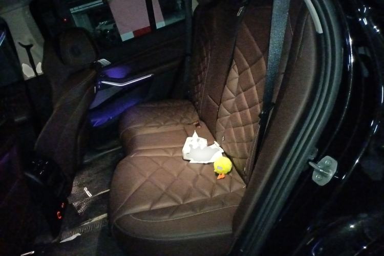 Used BMW X5 2023 xDrive 30Li Luxury M Sport Night Edition Package Left Rear Seat