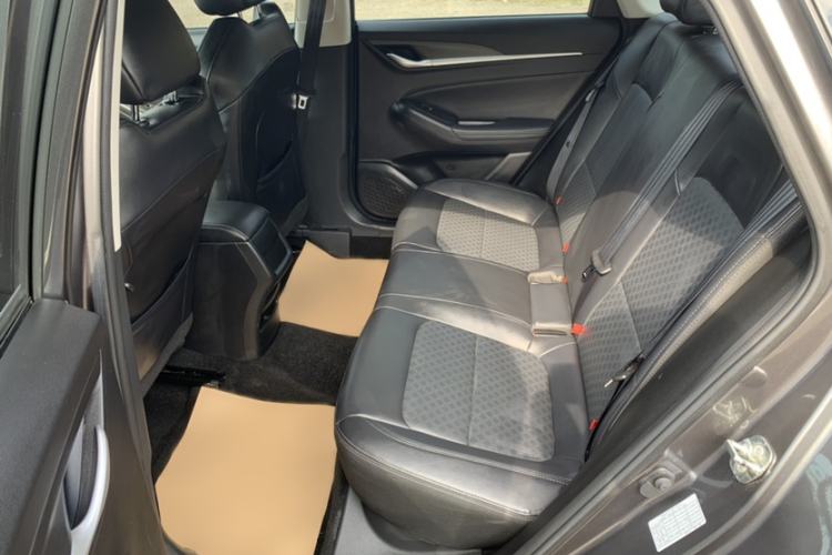 Used CHANGAN Eado 2022 PLUS 1.6L GDI Manual Luxury Model Interior 2