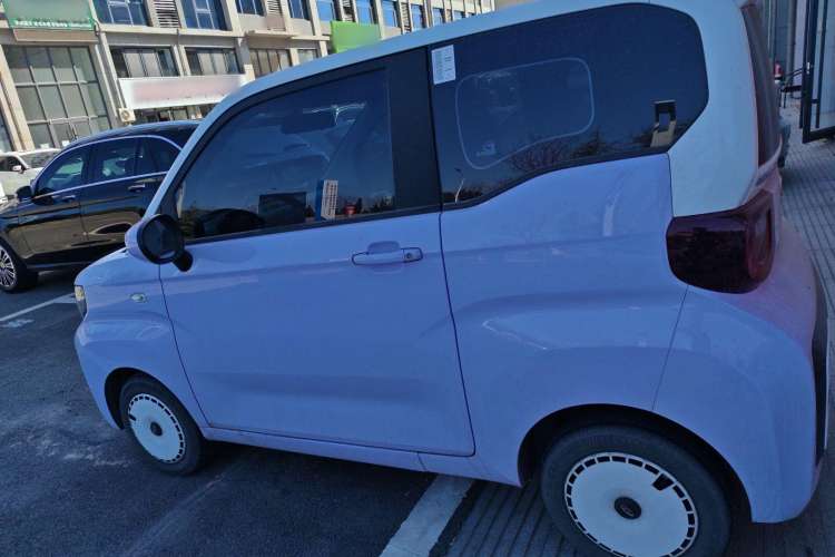 Used Chery New Energy QQ Ice Cream 2022 170km Sundae Phosphate Lithium-Ion