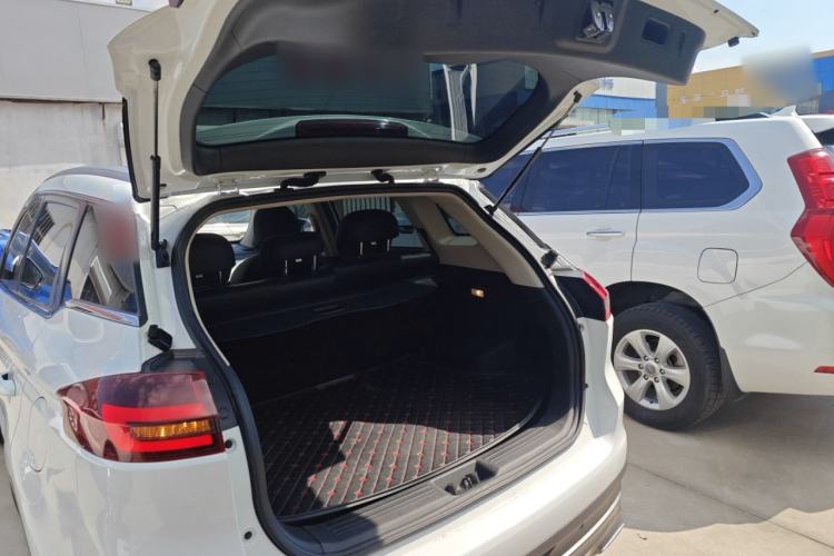 Used Geely Auto Emgrand X7 Sport 2018 1.8TD Automatic Two-Wheel Drive Smart Connect 4G Internet Edition Trunk