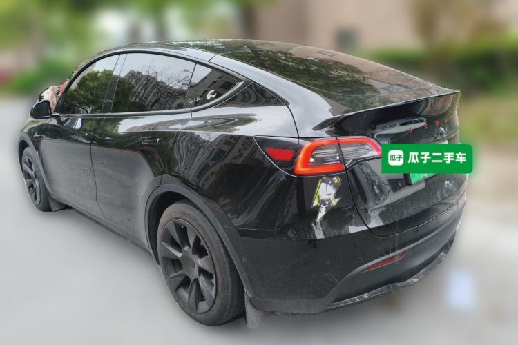 Used Tesla Model Y 2023 Rear-Wheel-Drive Version Rear Left 45 Deg