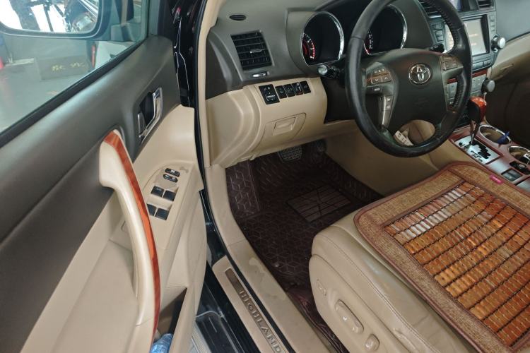 Used Toyota Highlander 2009 3.5L 4x4 7-Seater Supreme Edition Driver Seat