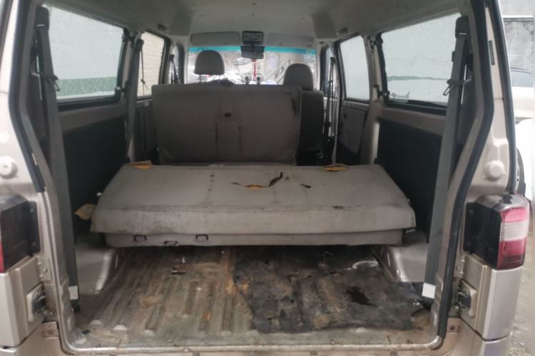 Used Jinbei Hiace X30 2018 1.3L Standard Edition DLCG12 Trunk