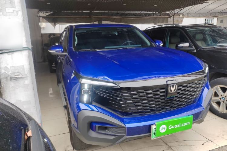 Used Changan Hunter 2024 Warrior Edition Luxury Model Dual-Motor All-Wheel Drive with Extra-Long Cargo Box
