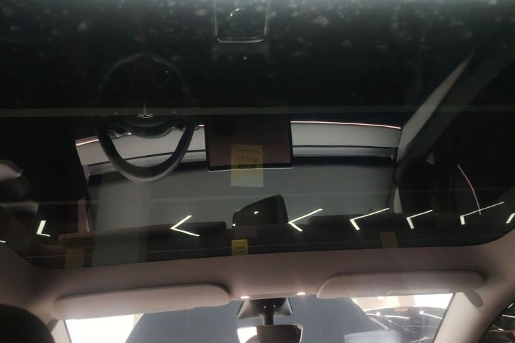 Used Tesla Model Y 2023 Long-Range All-Wheel-Drive Version